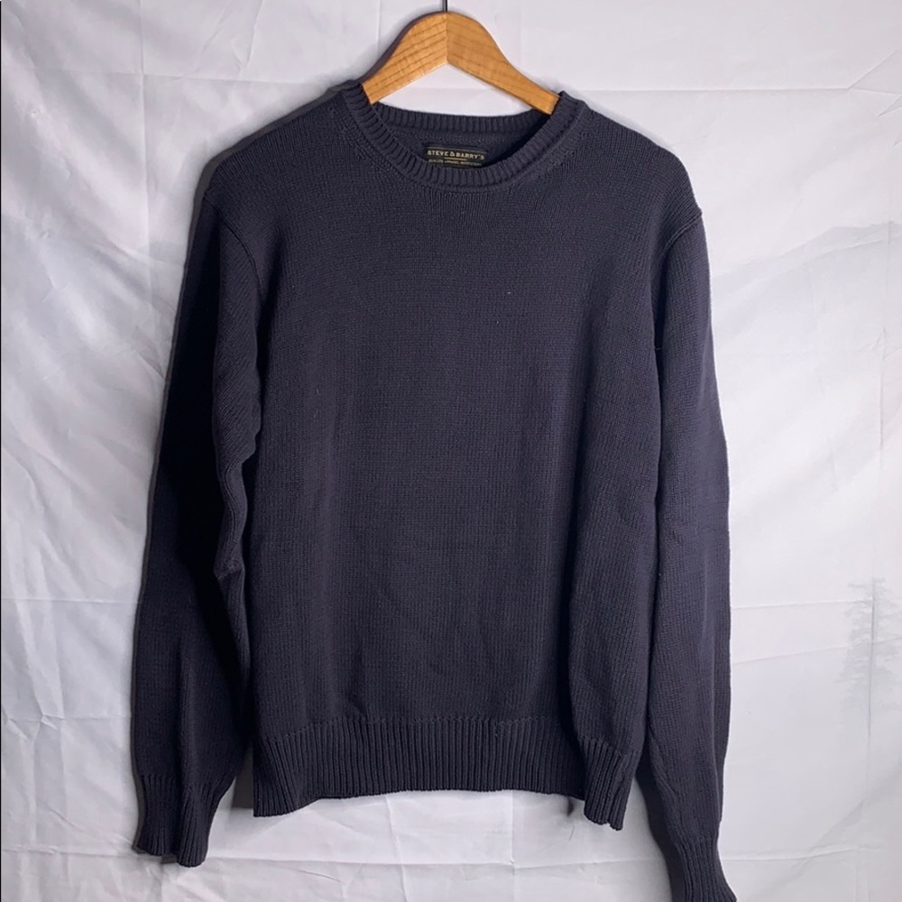 Blue knit crew neck sweater